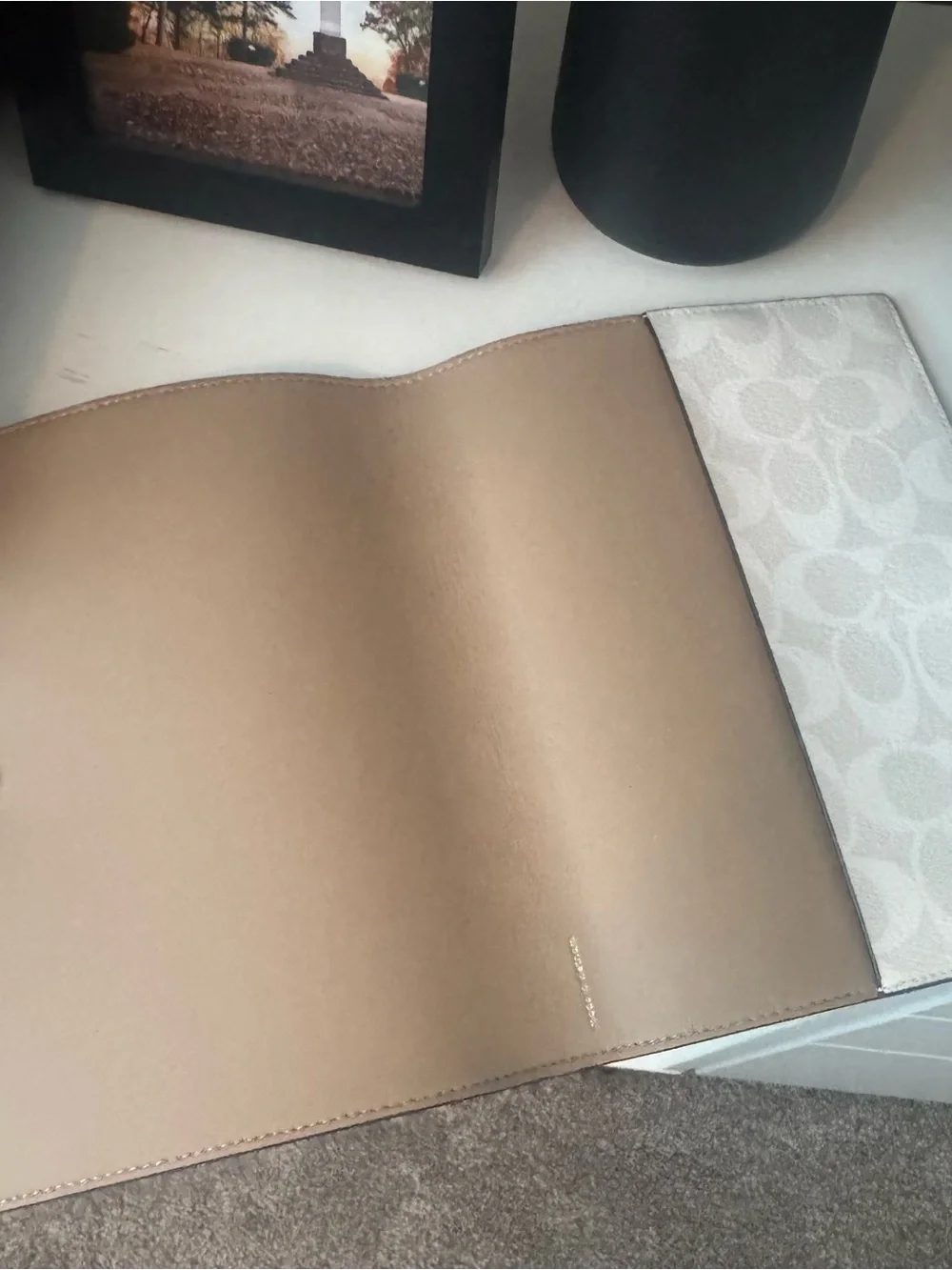 Coach White/Chalk/Gold Notebook In Signature Canvas Agenda Calendar Cover